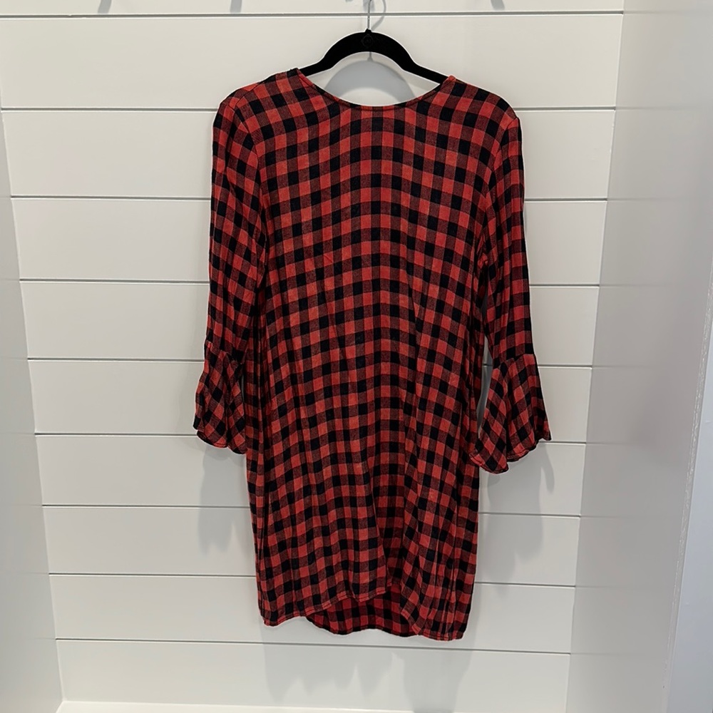 Cloth and stone anthropology dress